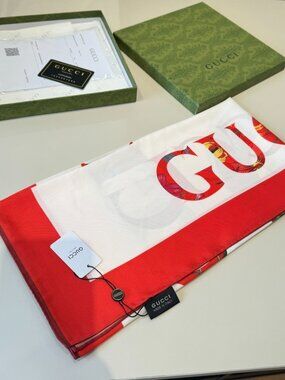 Title: 100% Authentic Gucci Red Floral GG Logo Silk Scarf